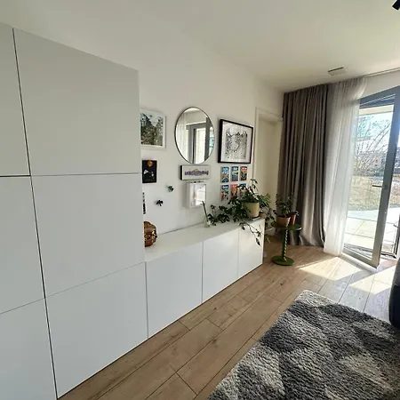 Cloche Dor With Balcony Appartement Luxemburg